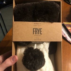 Frye New In Box Home socks